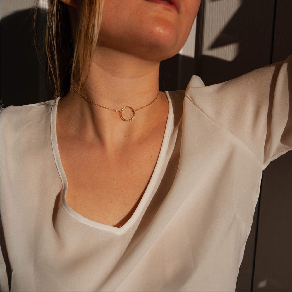 Gold Dainty Choker - Open Circle Necklace